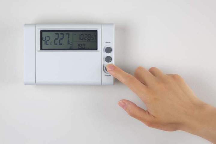 Thermostat numérique mural Feurs